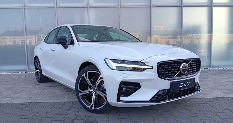 Volvo S60 cena 199714 przebieg: 10, rok produkcji 2024 z Darłowo małe 301